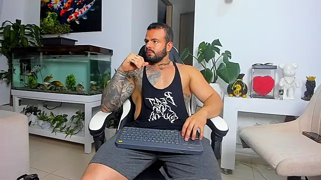 Johnnygrayson1 online show from 6, 10, 2025