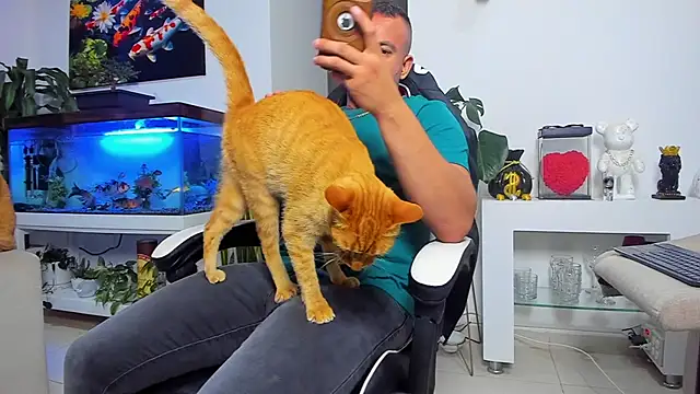 Johnnygrayson1 online show from 26, 10, 2025