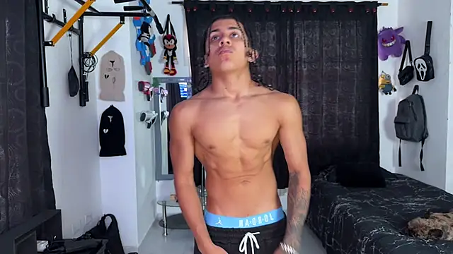 Snapshot of jokergc_2 chatting on 25, 10, 2025 jokergc 2 online show from 25, 10, 2025