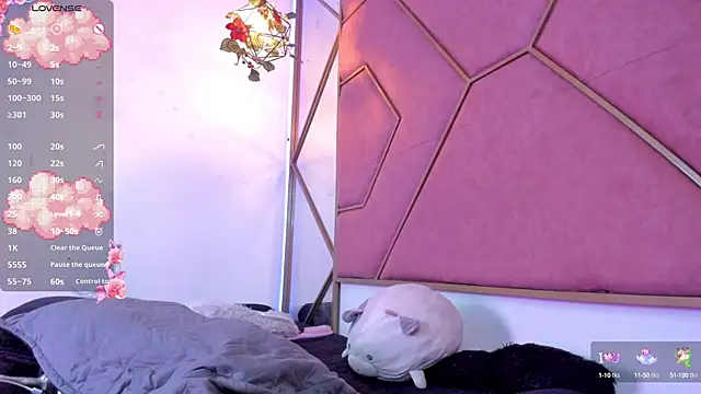 Yuri Stars online show from 6, 3, 2025