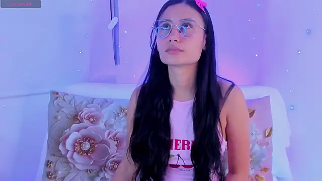 Snapshot of NayeCloud chatting on 28, 2, 2026 NayeCloud online show from 28, 2, 2026