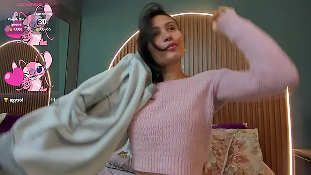 NayeCloud online show from 16, 9, 2025