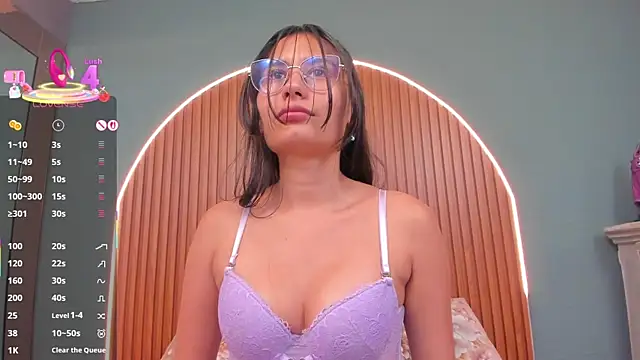 NayeCloud online show from 20, 12, 2025