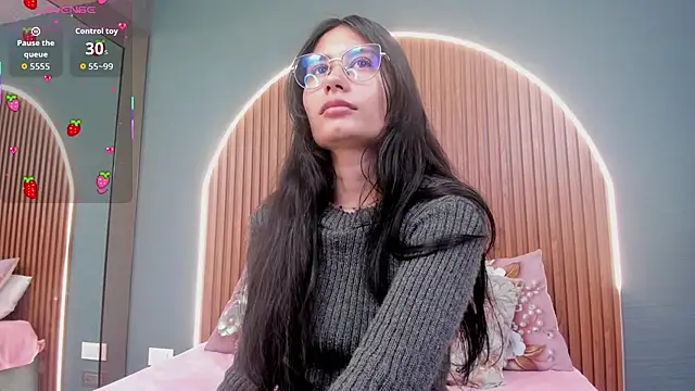 NayeCloud online show from 16, 11, 2025