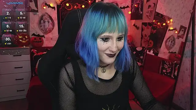 little Elika online show from 31, 10, 2025