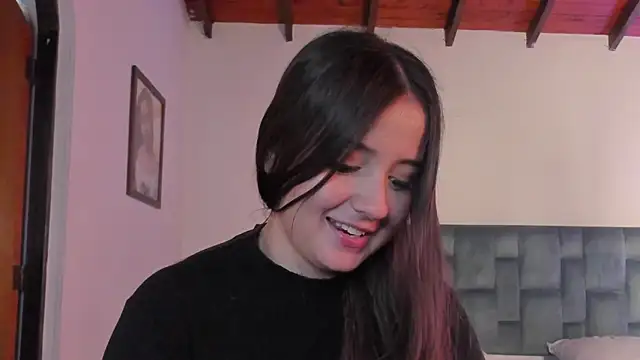Snapshot of Sabrina_Lennox chatting on 14, 4, 2026 Sabrina Lennox online show from 14, 4, 2026