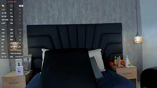 Snapshot of Sabrina_Lennox chatting on 22, 3, 2025 Sabrina Lennox online show from 22, 3, 2025