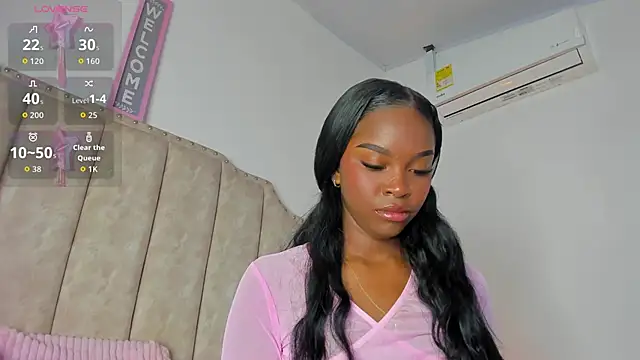 ShanelWest online show from 15, 4, 2026