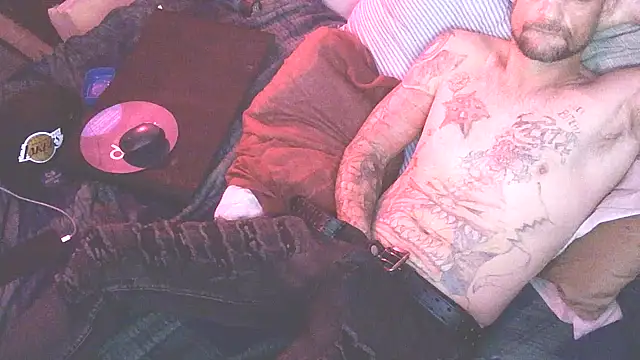 TheOneYouLove69 online show from 13, 3, 2026