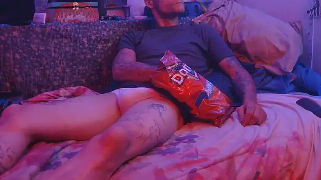 TheOneYouLove69 online show from 16, 11, 2025