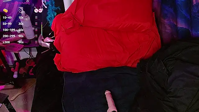 Edge Doll online show from 13, 9, 2025