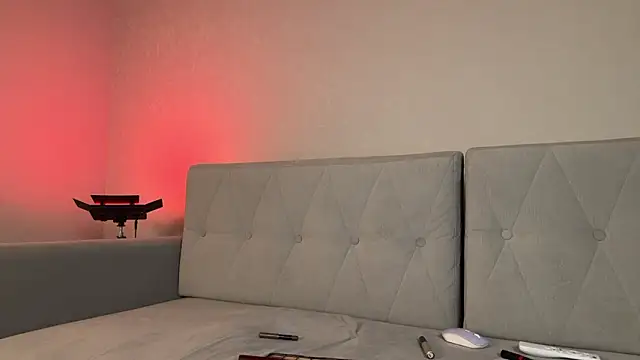 weshycouple online show from 9, 3, 2026