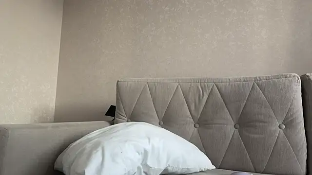 weshycouple online show from 6, 6, 2026