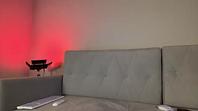 weshycouple online show from 12, 3, 2026