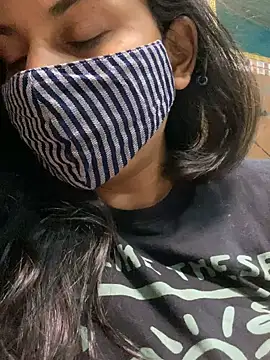 HaaniKaur online show from 10, 1, 2025