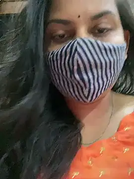 HaaniKaur online show from 6, 3, 2025