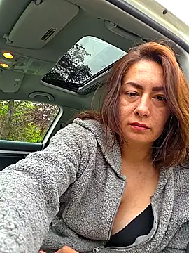 xLadyScarlettx online show from 22, 4, 2026