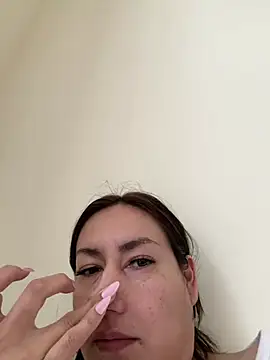 xLadyScarlettx online show from 5, 3, 2026