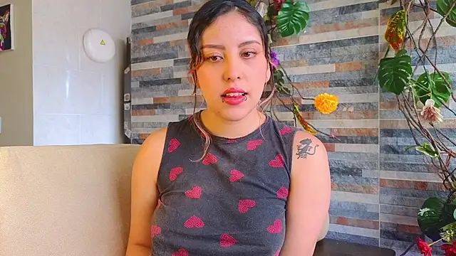 Hairyandsexysalma online show from 20, 9, 2025