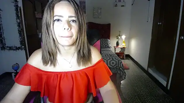 danielle rose 1 online show from 5, 3, 2025