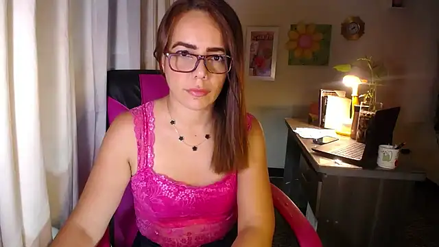 Snapshot of danielle_rose_1 chatting on 12, 7, 2026 danielle rose 1 online show from 12, 7, 2026