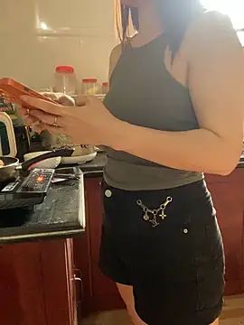 LiLi-Kirix99 online show from 28, 4, 2026