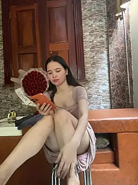 LiLi-Kirix99 online show from 17, 6, 2026