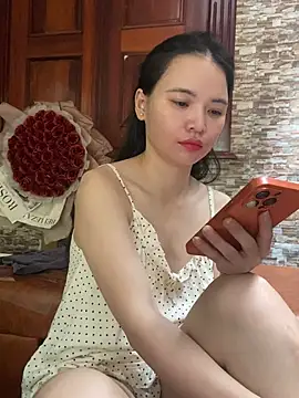 LiLi-Kirix99 online show from 19, 7, 2026