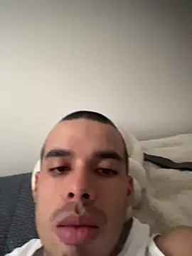 mateoleonee online show from 5, 1, 2026