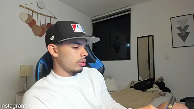 mateoleonee online show from 21, 9, 2025