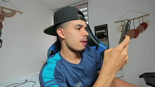 mateoleonee online show from 14, 3, 2026