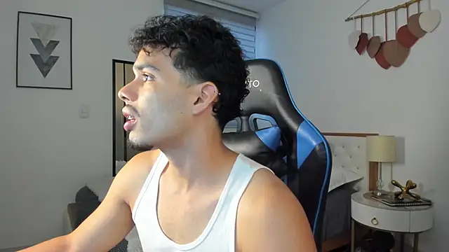 mateoleonee online show from 5, 3, 2025