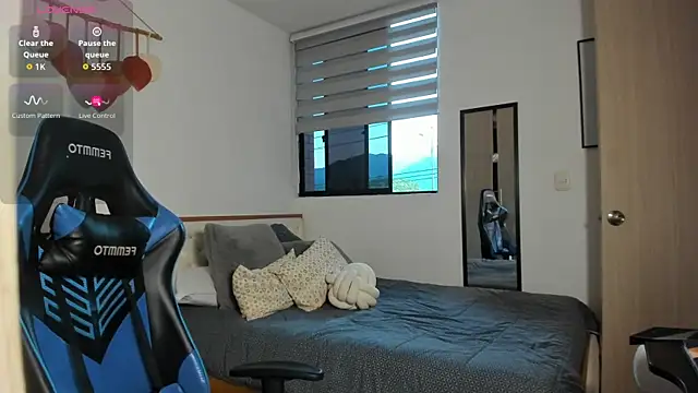 mateoleonee online show from 25, 10, 2025