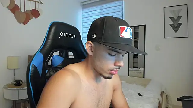 mateoleonee online show from 1, 10, 2025