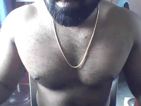 Snapshot of hot_to_handel chatting on 8, 5, 2026 hot to handel online show from 8, 5, 2026