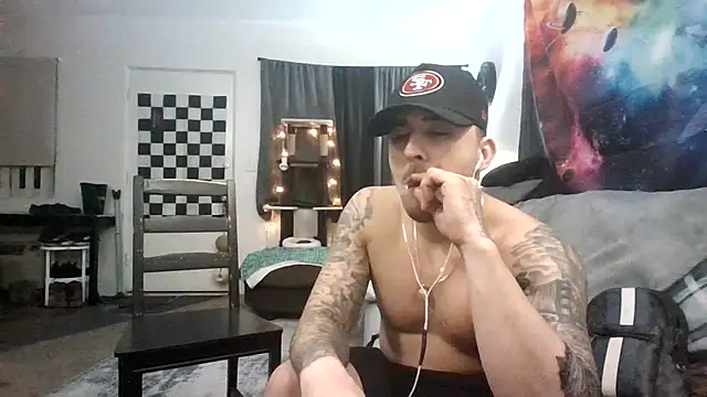 Snapshot of Antoniothedon chatting on 15, 12, 2024 Antoniothedon online show from 15, 12, 2024