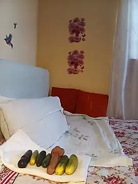 sexxylucia online show from 21, 6, 2026