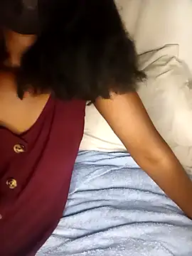 sexxylucia online show from 28, 1, 2025