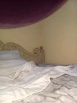 sexxylucia online show from 21, 9, 2025