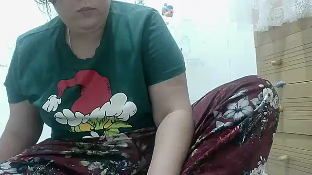 Snapshot of VixenBya chatting on 26, 5, 2026 VixenBya online show from 26, 5, 2026
