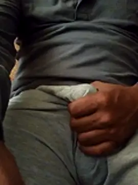 Snapshot of Ithamar89 chatting on 13, 11, 2025 Ithamar89 online show from 13, 11, 2025