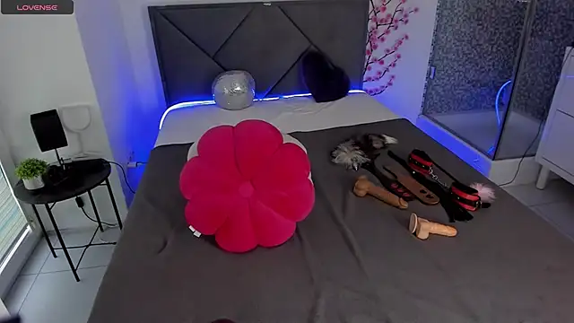 Snapshot of CassieEvans chatting on 30, 9, 2025 CassieEvans online show from 30, 9, 2025