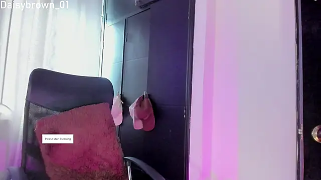 Daisy Brown01 online show from 25, 10, 2025