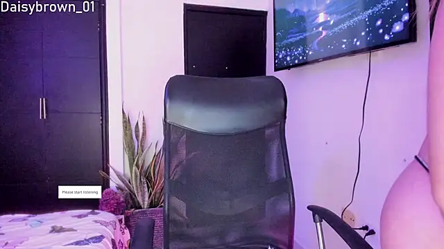 Daisy Brown01 online show from 15, 10, 2025