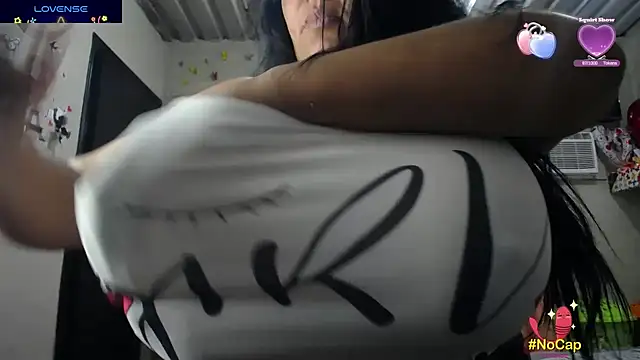 Snapshot of _sonia_bigboobs chatting on 26, 2, 2025 sonia bigboobs online show from 26, 2, 2025