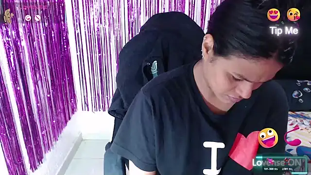 SweetAlmaa online show from 21, 2, 2026