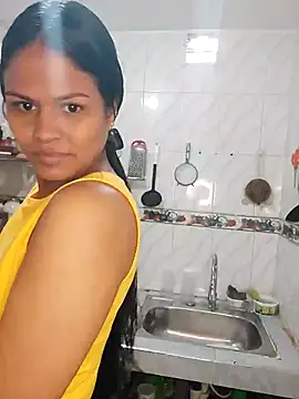 SweetAlmaa online show from 19, 11, 2025