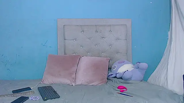 Gabby-carolaiin online show from 1, 3, 2025