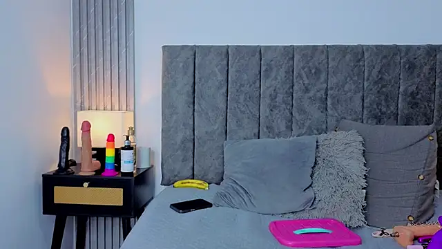 Ema Stone65 online show from 15, 10, 2025