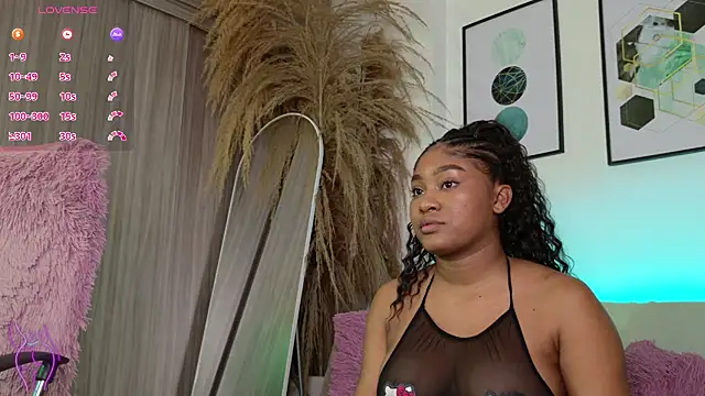 Snapshot of ohrianagibson chatting on 18, 9, 2025 ohrianagibson online show from 18, 9, 2025